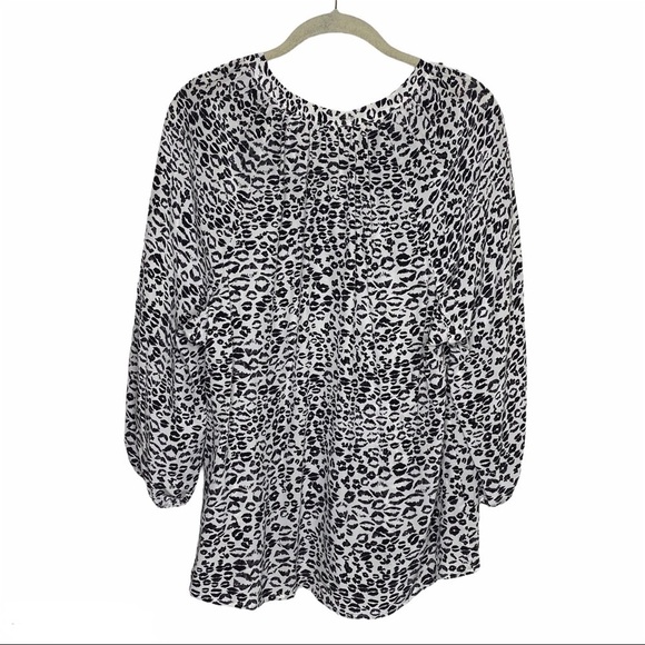 Joie Addie B Kiss Print Silk Blouse - Picture 3 of 8